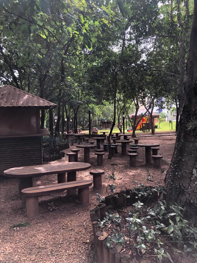 Aguas Da Serra Flat Terra Thermas Rio Quente Exterior photo